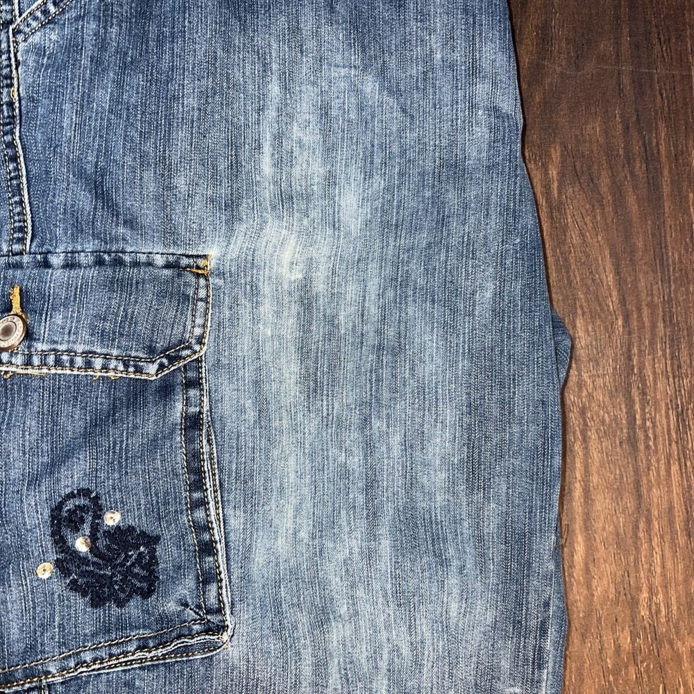Vintage Y2K Faded Glory Womens Baggy Cargo Capri Blue Jean Embroidered Size 16W - Picture 2 of 10